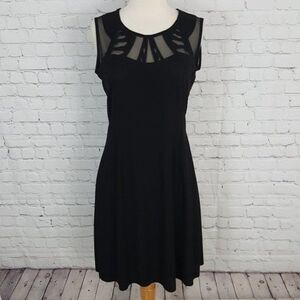 Elegant Black Sleeveless Mesh Yoke Dress